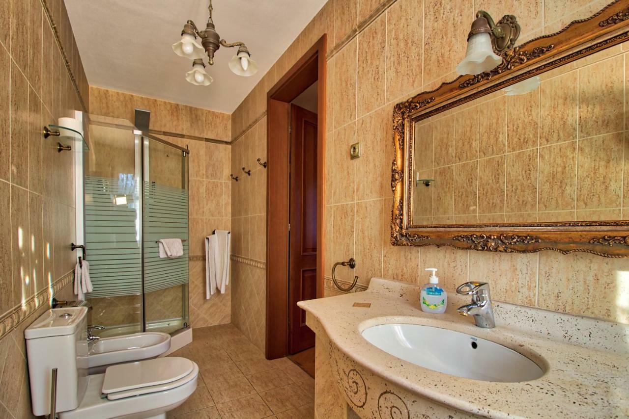Palazzo Wellness Villa Eger Ngoại thất bức ảnh